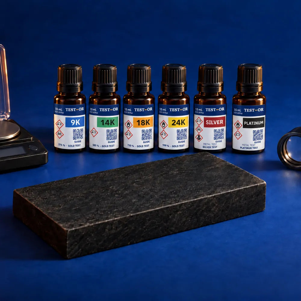 Coffret Expert — 6 réactifs, pierre de touche, balance et loupe éclairée